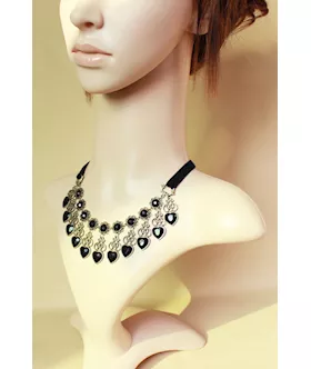 Black Elegant Gothic Lace Necklace With Heart Detail