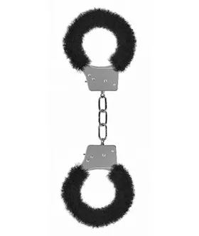 Ouch Beginners Handcuffs Furry Black