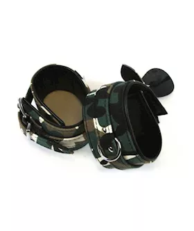 Kinky Wrist Cuffs