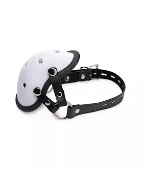 Musk Athletic Cup Muzzle