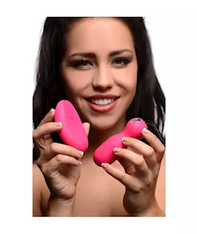 Ladies Duo Pleasure Kit Vibrating Egg & Remote