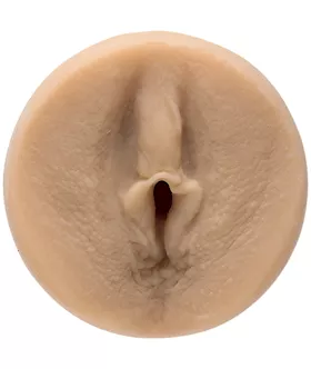 Main Squeeze - Ariana Marie Masturbator