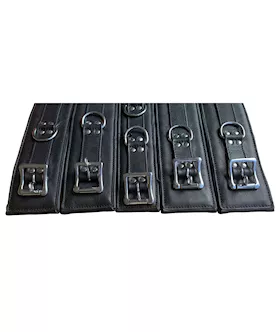 Bound X 5 Piece Glossy Leather Cuff And Collar Set