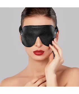 Adore Seduce Me Mask