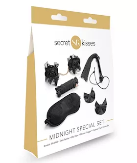 Secret Kisses Idnight Special Set