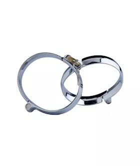 Kink Range Cuffs with Padlock  31 Inch