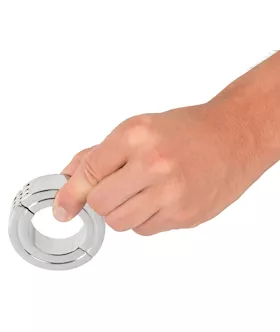 Rebel Lockable Ball Stretcher