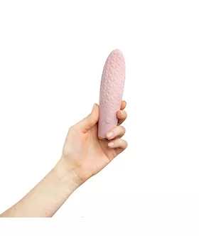 Share Satisfaction Raya Luxury Clit Vibrator