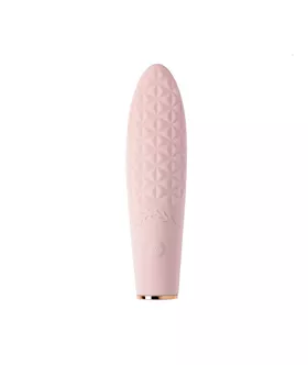 Share Satisfaction Raya Luxury Clit Vibrator