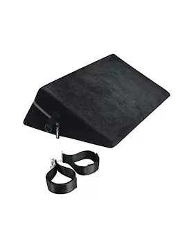 The Mini TryAngle Cushion