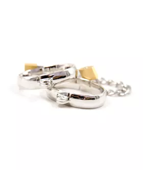 Erwin Cuffs with Padlock