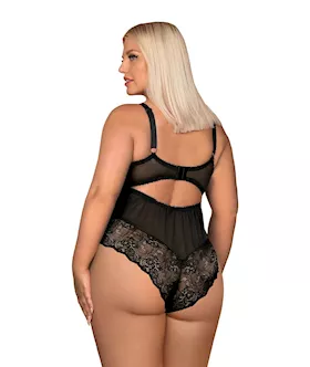 Obsessive Amallie - Teddy