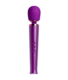 Le Wand Petite Rechargeable Massager 
