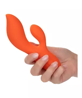 Stella Liquid Silicone Dual Teaser