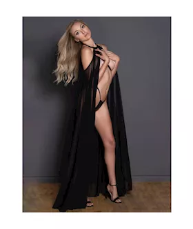 Allure Drama Queen Cape