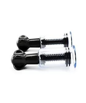 Kinki Nipple Suckers