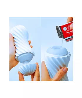 Tenga Flex Bubbly Blue Masturbator