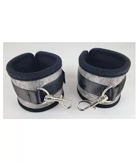 Spartacus Wrist Restraints - Neoprene Silver