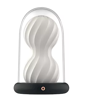 Roxy Warming Masturbator