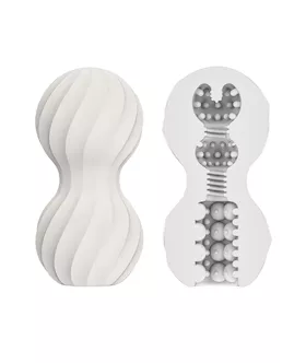 Roxy Warming Masturbator