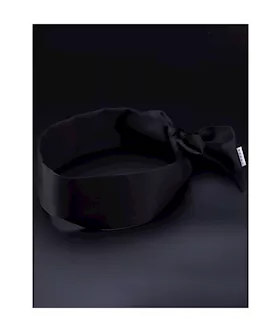 Desiree Blindfold