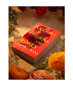 A Court Of Thorns And Roses