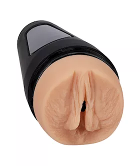 Main Squeeze Kiley Corrupt Pussy Stroker