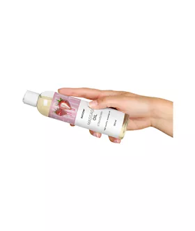 Satisfyer Massage Oil Strawberry 250ml
