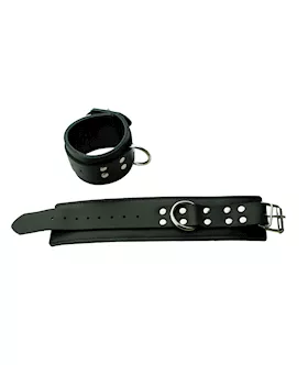 Black Leather Cuffs With D Ring