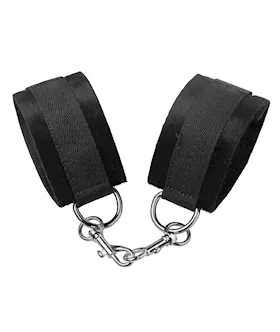 Beginner Fleece Cuff Set With Swivel Snap Hooks