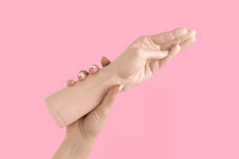 Fisting Sex Toys: How to choose and use them