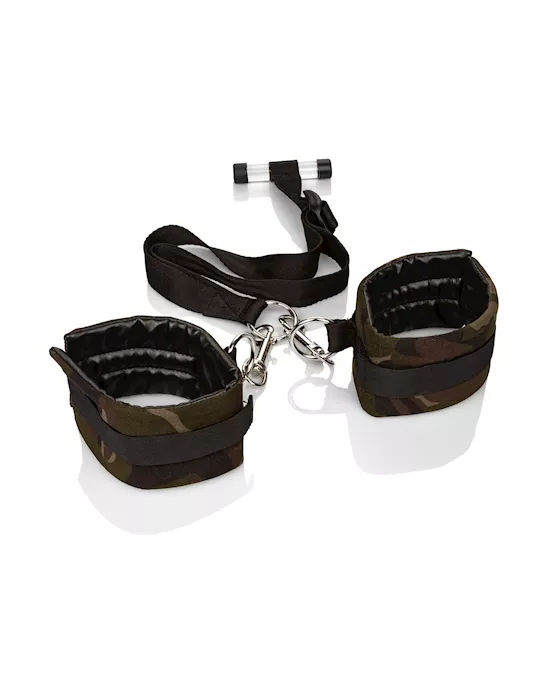 Colt  Over The Door Cuffs