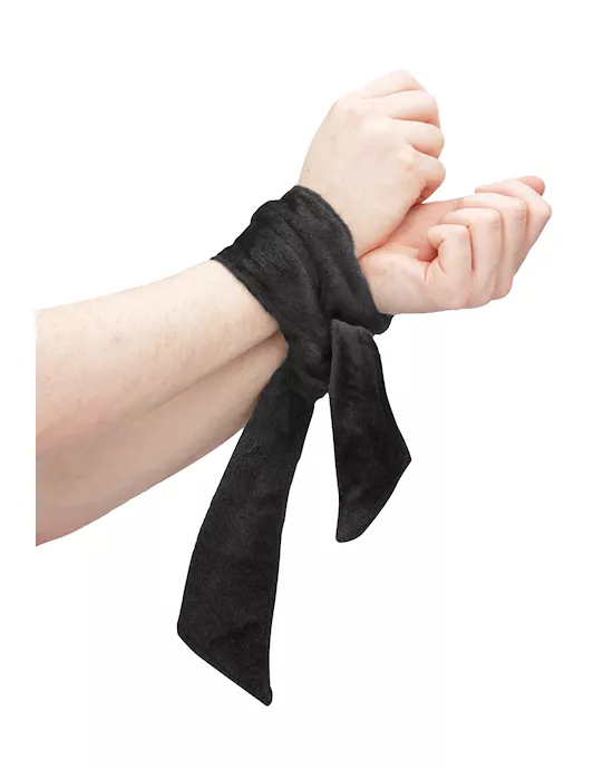 V and V Tie-Up