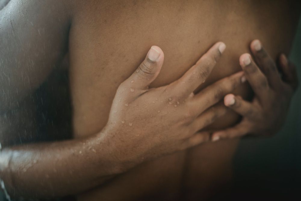 large_pexels-photo-4827012.jpeg